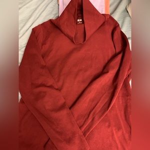 Uniqlo long sleeves turtle neck tee deep Burgundy